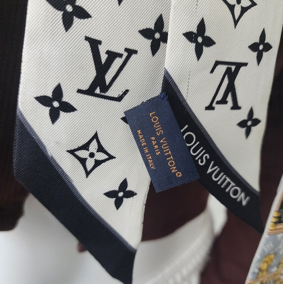 Auth Louis Vuitton 2 Monogram Let's Go BB Silk Twillies - Picture 5 of 8